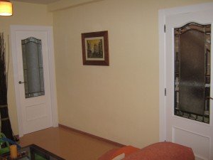 Lacados barnizados Interior vivienda blanco despues