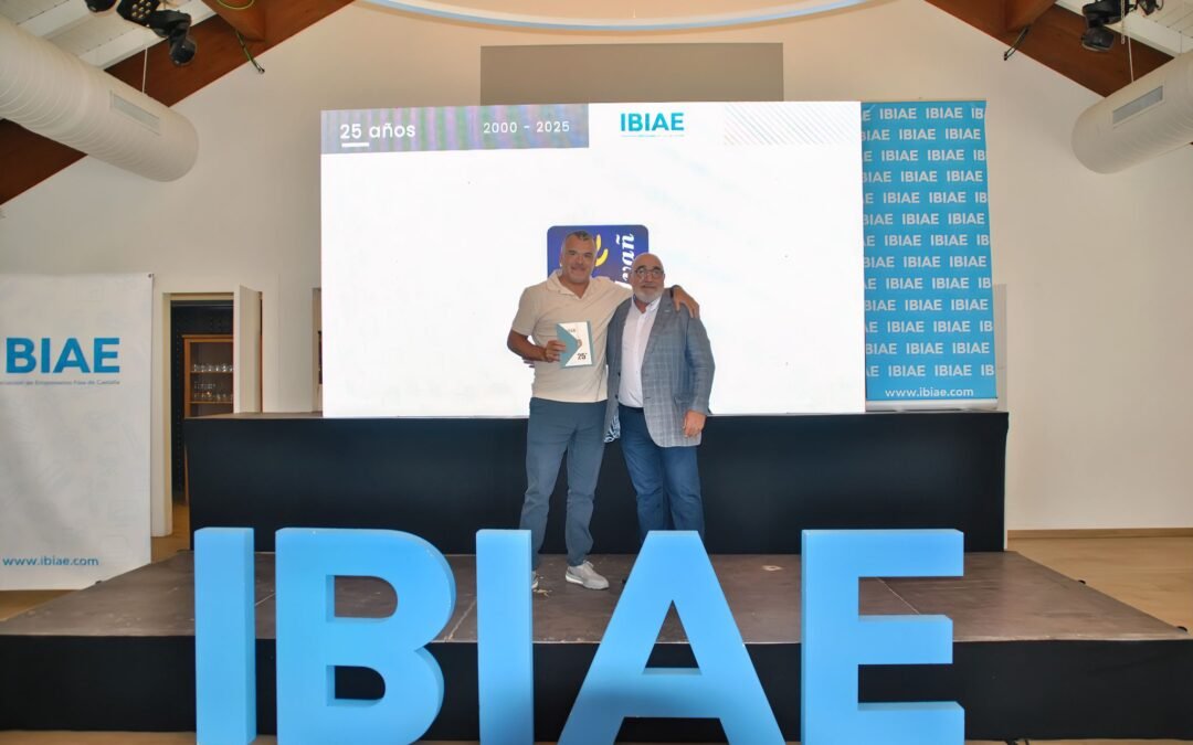 Galvañ Lacados recibe el reconocimiento de IBIAE por sus 25 años de trayectoria en la 32ª Asamblea General